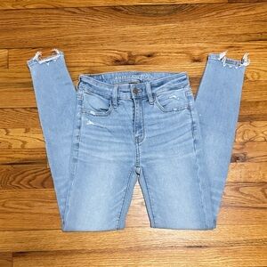 American Eagle Outfitters Light Wash High-Rise Skinny Jeans